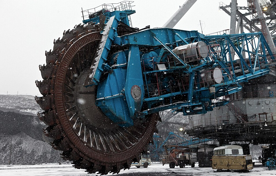 bucket wheel excavator