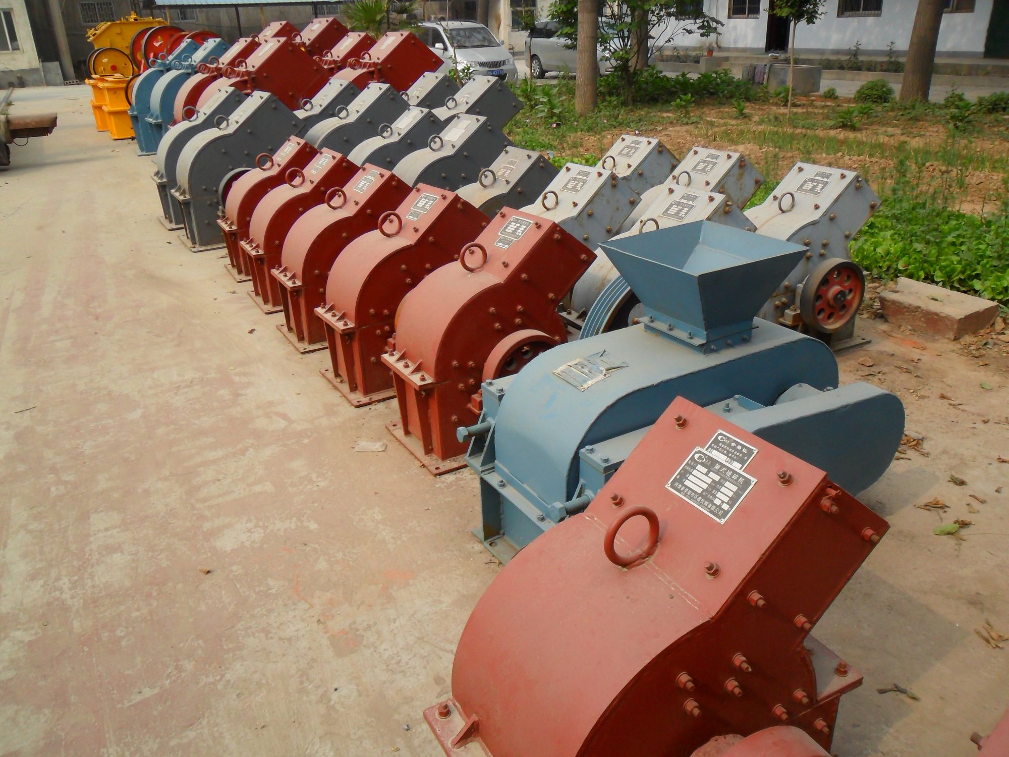 small Hammer Mill Crusher in stock