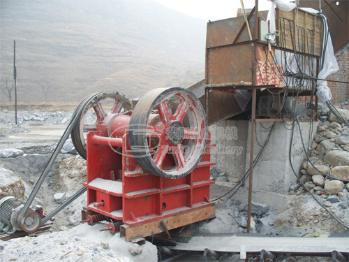 sand making production line jaw crusher